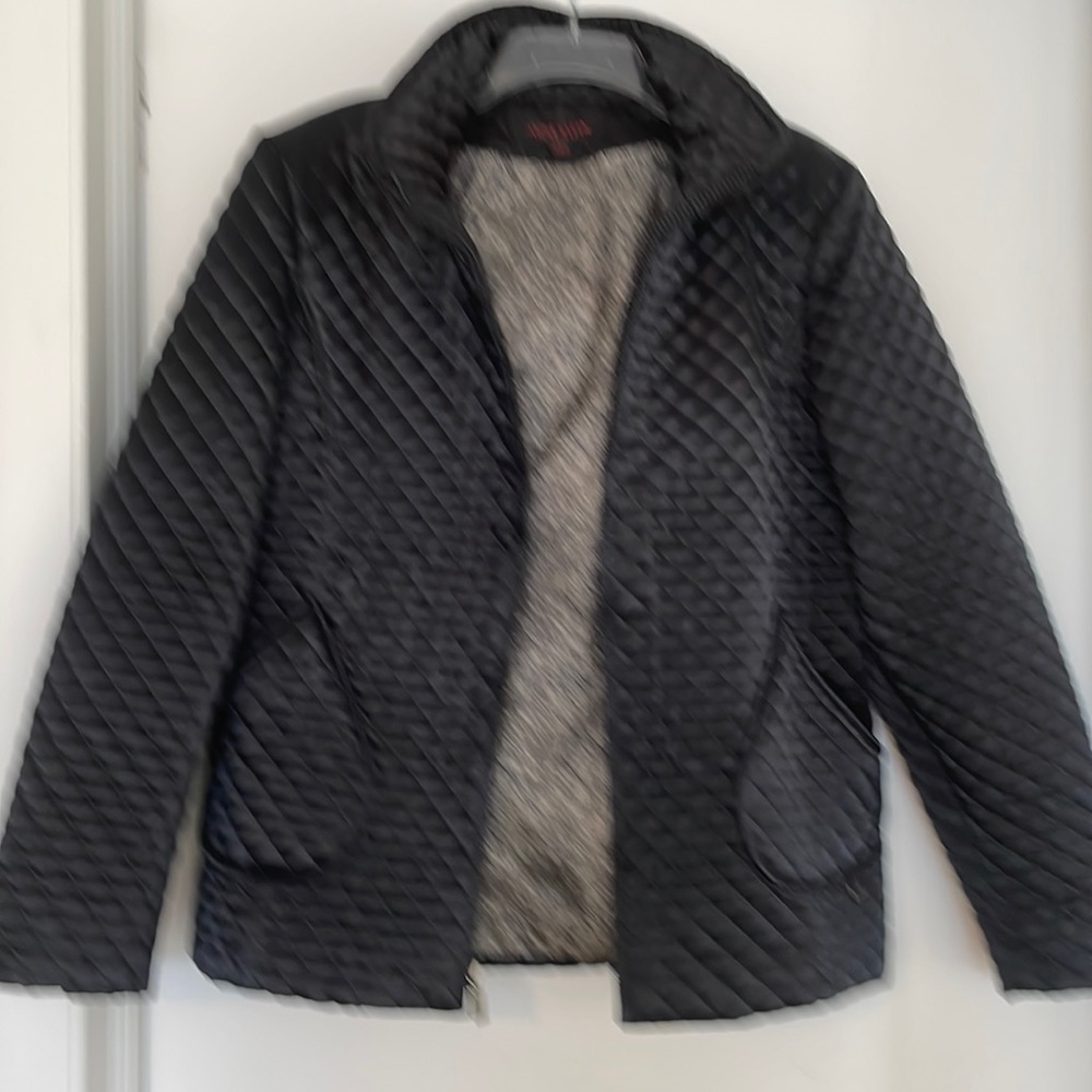 Nice spring jacket gently used black large Anne Kline